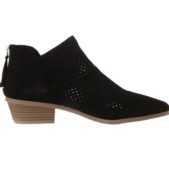 Kenneth Cole Reaction Black Side Walk Perforated Suede Ankle Bootie. Size  8.5 - Picture 2 of 8